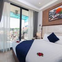 Deluxe Double Room with Balcony