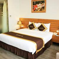 Grand Deluxe Double Room with Balcony