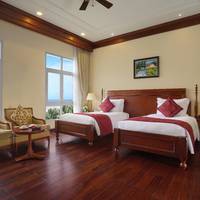Deluxe Twin Room with Sea View