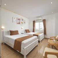 Twin Room with City View