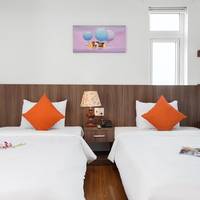 Superior Twin Room with City View
