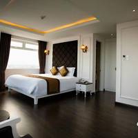 Deluxe Double or Twin Room with Sea View