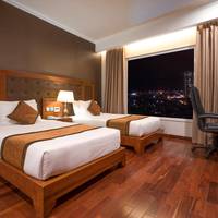 Deluxe Twin Room City View 