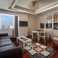 Penthouse Apartment City View
