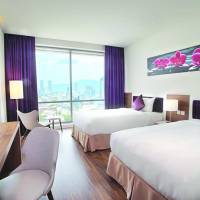 Deluxe Twin Room with City View