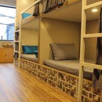 Bed in 10-Bed Mixed Dormitory Room