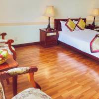 Large Double Room