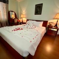 Deluxe Double Room (2 Adults + 1 Child)