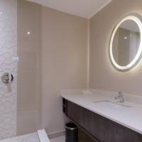 Premium King Room