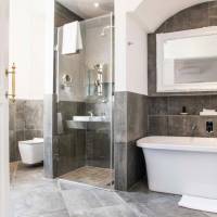 Courtyard Suites