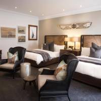 Chateau Suites