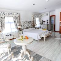 Executive Non Seafacing  – 2nd Floor