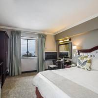 Deluxe Sea View Room with king bed