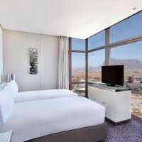 Larger Guest room, 1 King Bed