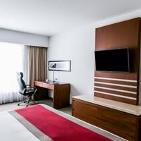 Business King Room