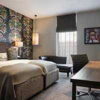 Club Twin Room