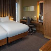 Twin Hilton Guest Room