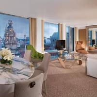 Penthouse Suite