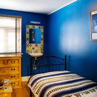 Single Room with Shared Bathroom