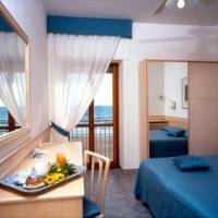 Double or Twin Room with Sea View