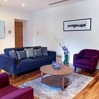 Superior One-Bedroom Apartment