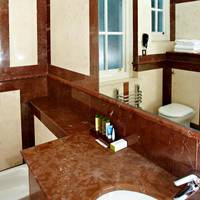 King Magistrate Suite