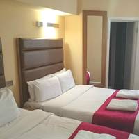En Suite Triple Room