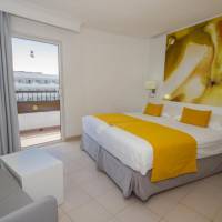 Double Room with Balcony (1 Adult)
