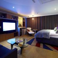 Signature Suite
