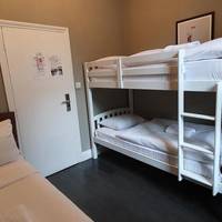 Basic Triple Room with Shared Bathroom