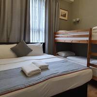 Quadruple Room with Private External Bathroom