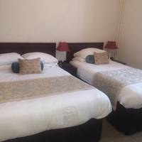 Triple Room with Private Bathroom