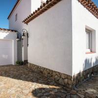 Four-Bedroom Holiday Home