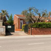 Three-Bedroom Holiday Home 