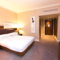 Queen Room - Mobility Access