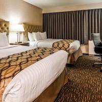 Queen Room with Two Queen Beds - Pet Friendly