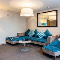Executive King Suite with Lounge Area