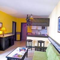 Apartment 1 Bedroom (2 Adults) 