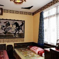 Chinese-style Deluxe Twin Room