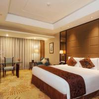 Metropark Deluxe King Room