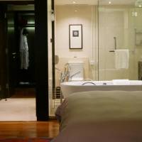 Large One-Bedroom Apartment