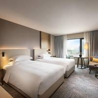 Twin Hilton Deluxe