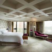 King Imperial Suite
