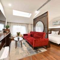 Skylight Family Room
