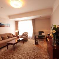 Mainland Chinese Citizen Only- Deluxe Suite