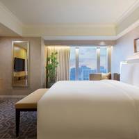 Diplomat Suite