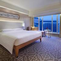 Grand Suite with King Bed