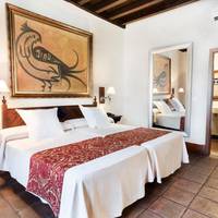 Twin Room with View