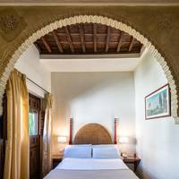 Deluxe Double Room with lateral Alhambra view