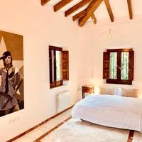 Queen Room with Spa Bath